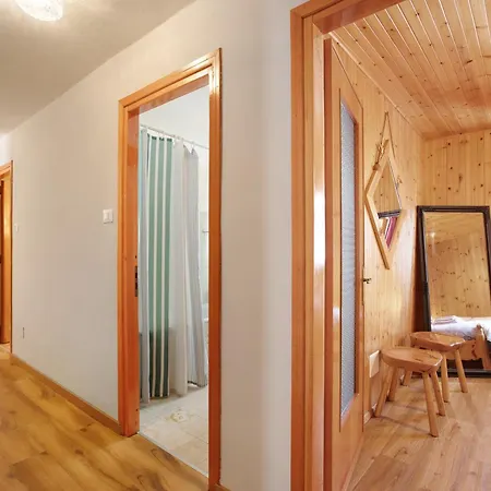 La Maison Du Bonheur Lillaz Apartment Cogne