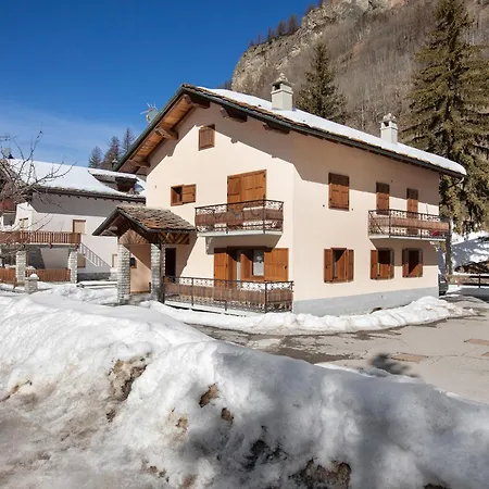 Apartment La Maison Du Bonheur Lillaz Cogne